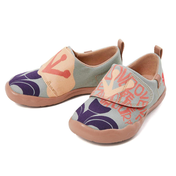 UIN Footwear Kid Flowers of Hope Kid Canvas loafers