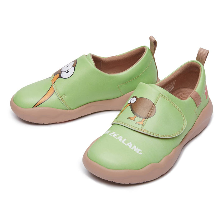 UIN Footwear Kid Kiwi-Apple Green Toledo II Kid Canvas loafers