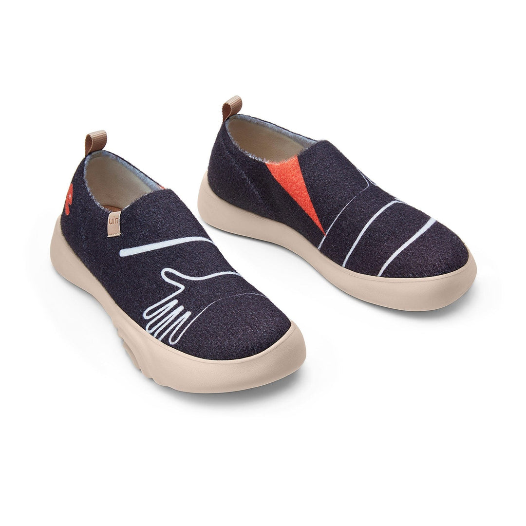 UIN Footwear Men A Hug Means A Lot Toledo XV Men Canvas loafers