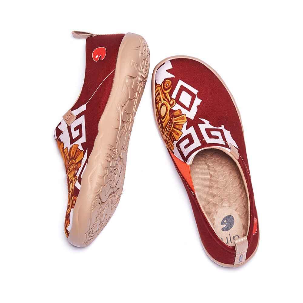 UIN Footwear Men Mayan Totem Canvas loafers