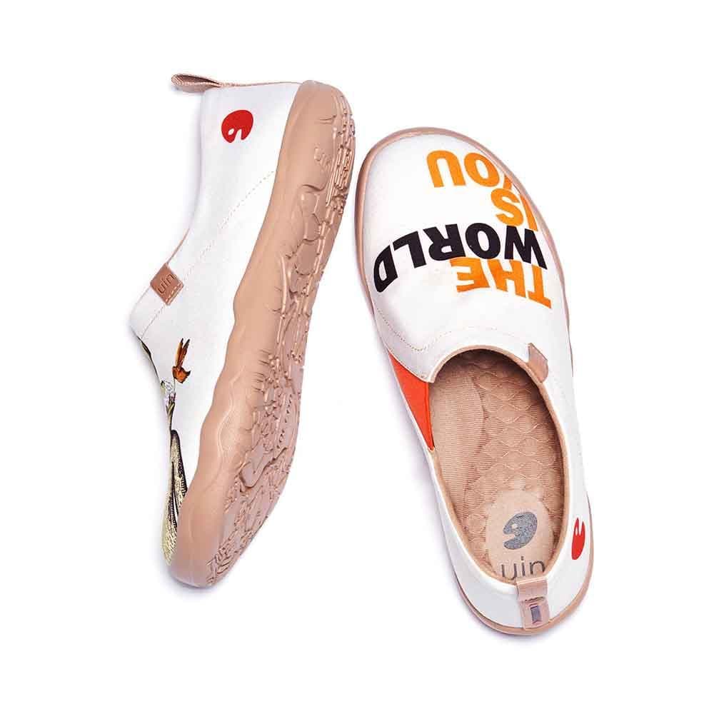 UIN Footwear Men The World is You Canvas loafers