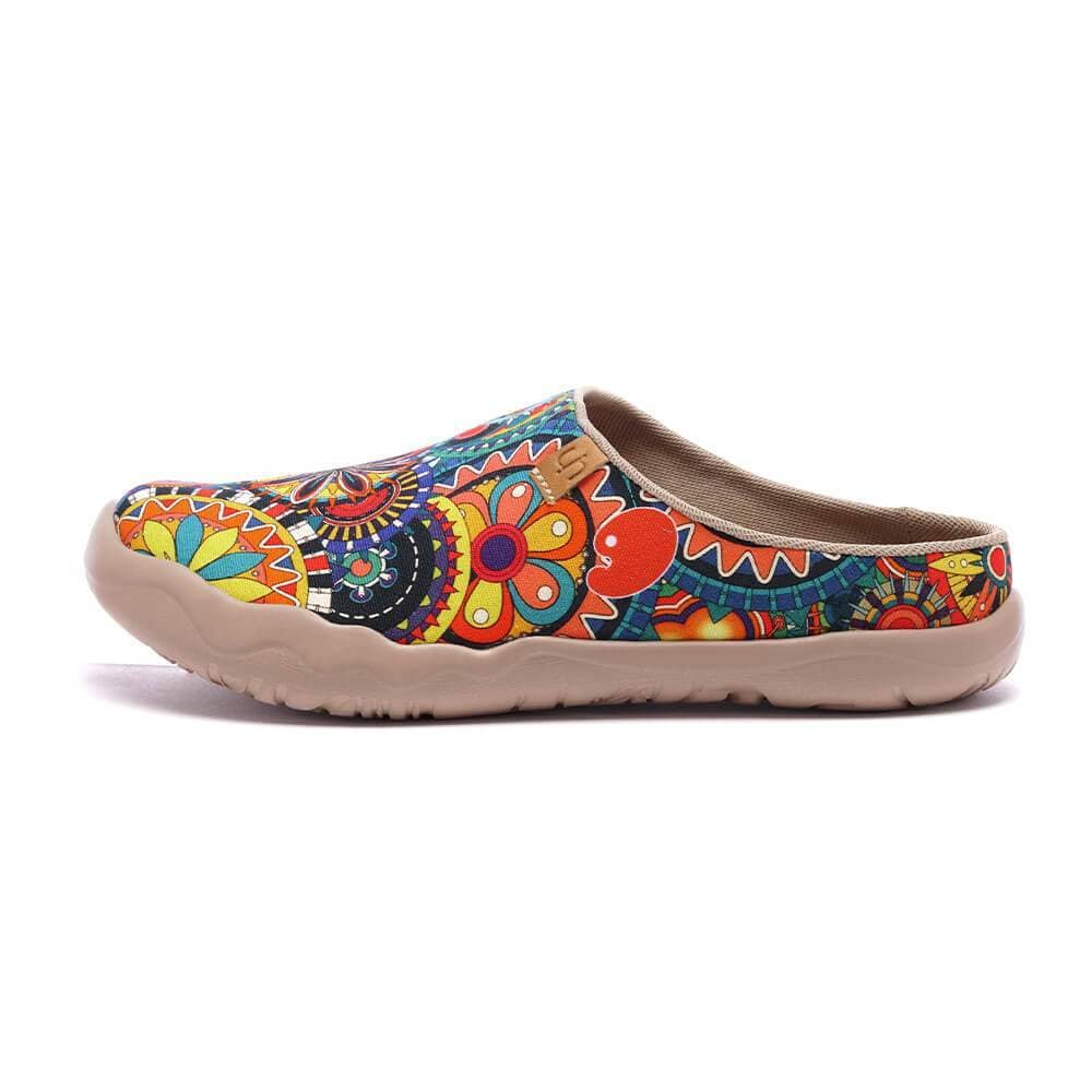 UIN Footwear Women Blossom Slipper Canvas loafers