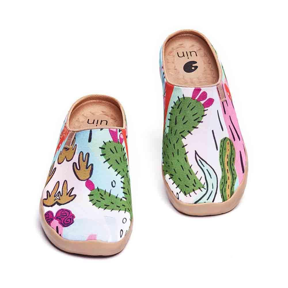 UIN Footwear Women Cactus Slipper Canvas loafers