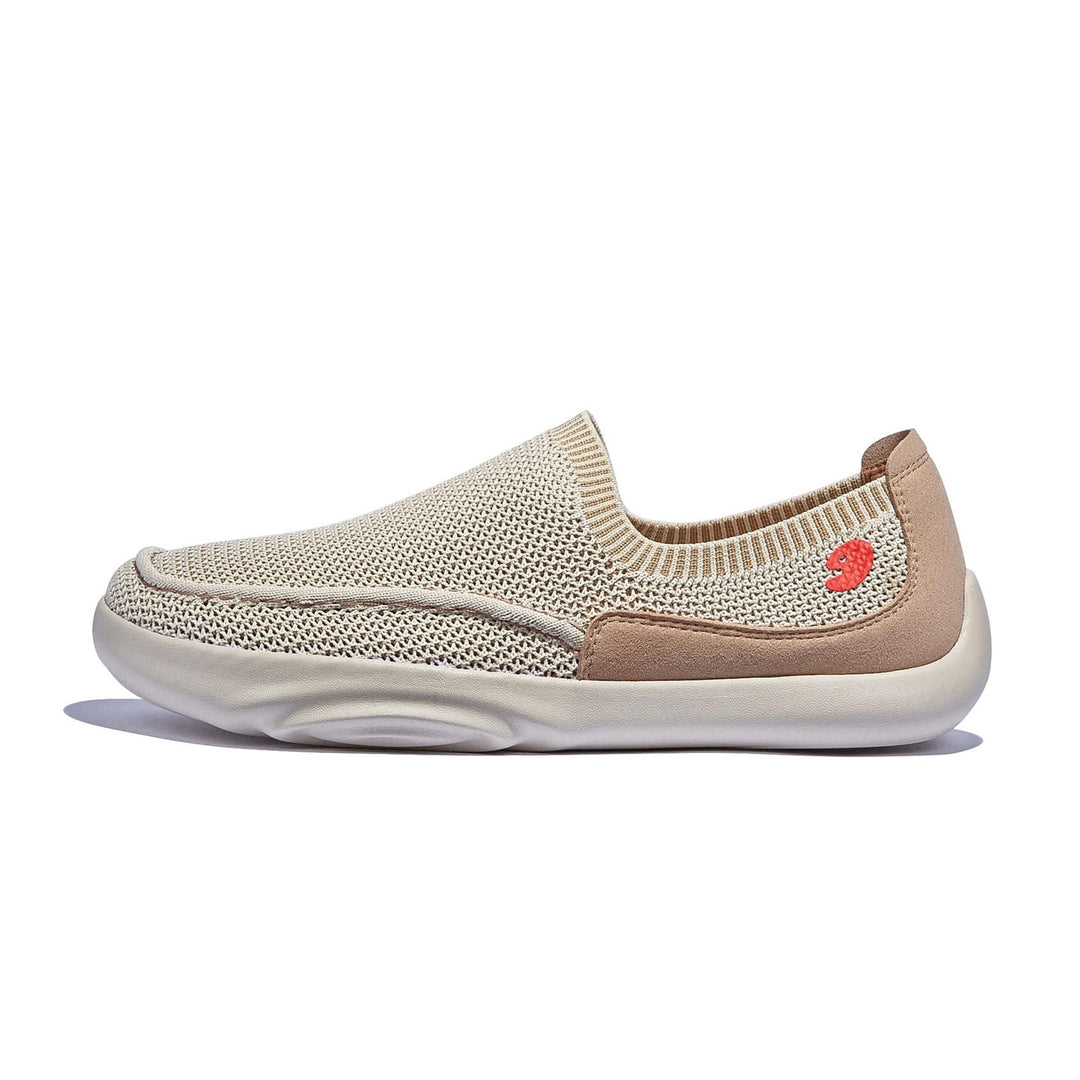 UIN Footwear Women Cappuccino Mojacar I Women Canvas loafers