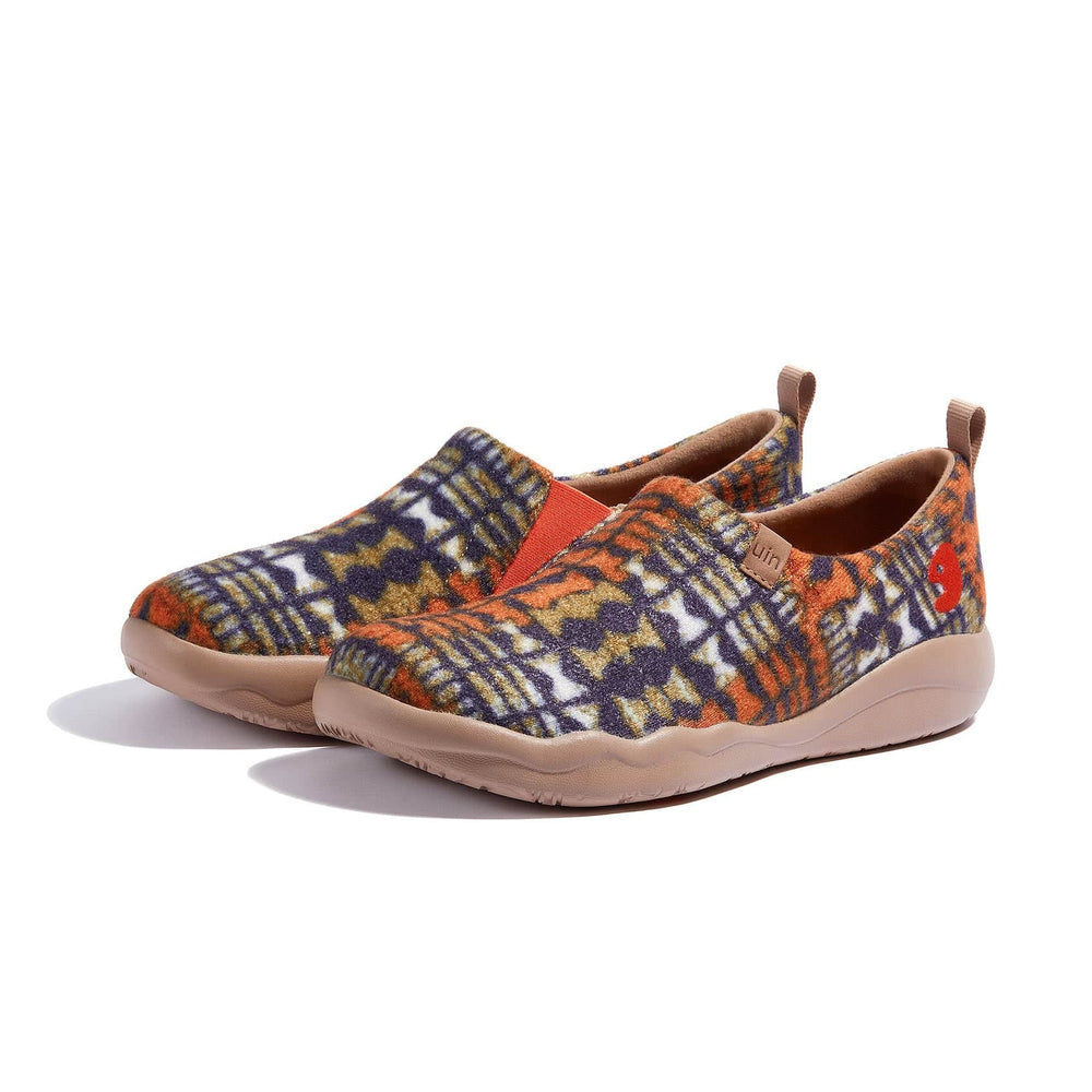 UIN Footwear Women Dreamlike Dance Toledo II Women Canvas loafers