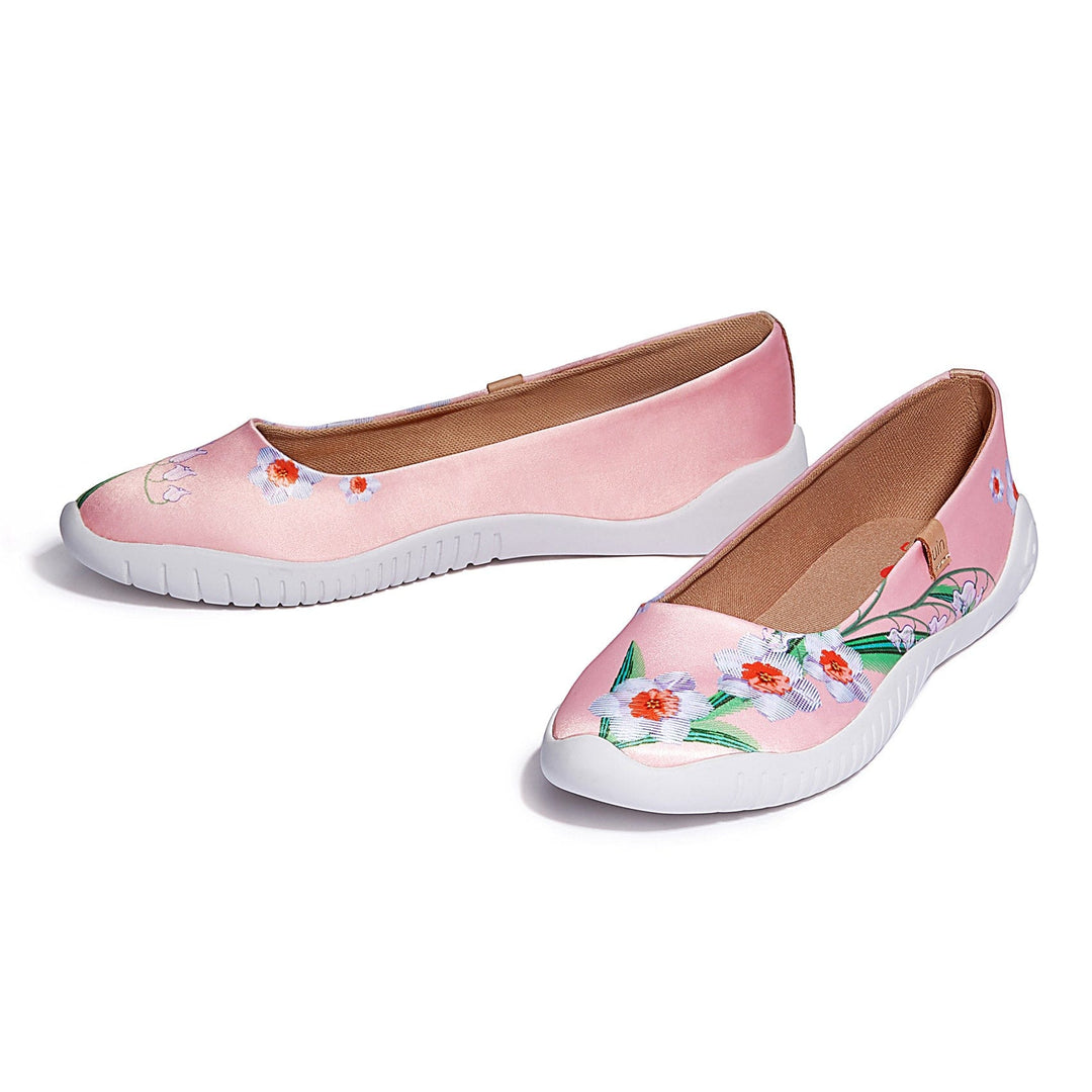 UIN Footwear Women Lily of the Valley 2 Minorca III Women Canvas loafers