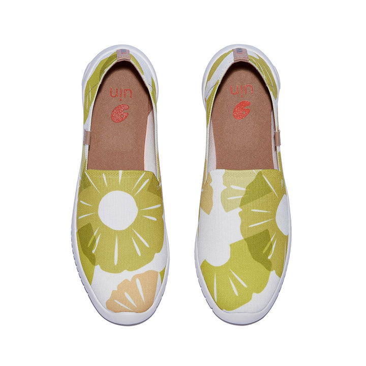 UIN Footwear Women Pineapple Slices Menorca II Women Canvas loafers