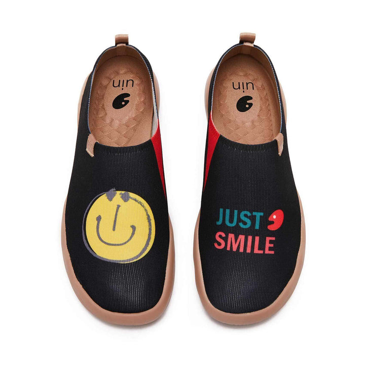 UIN Footwear Women Smiley Black Knitted Women Canvas loafers