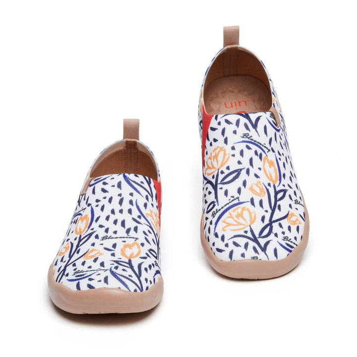 UIN Footwear Women Tulip in May Toledo I Women Canvas loafers