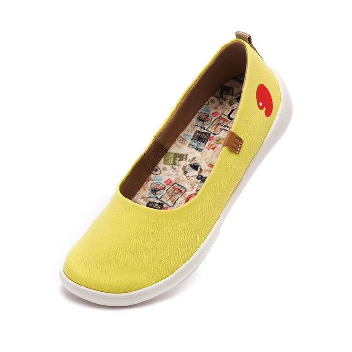 UIN Footwear Women Valencia Canvas Yellow Canvas loafers