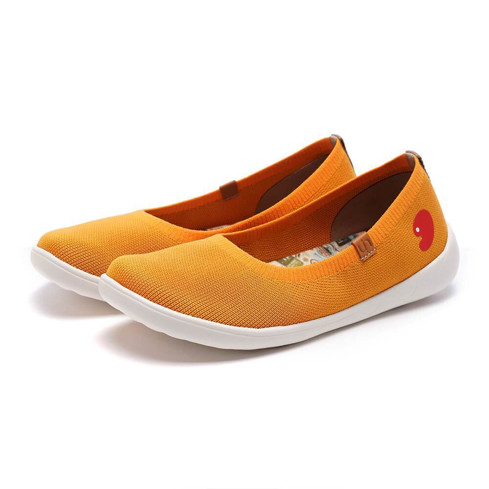 UIN Footwear Women Valencia Knitted Orange Canvas loafers