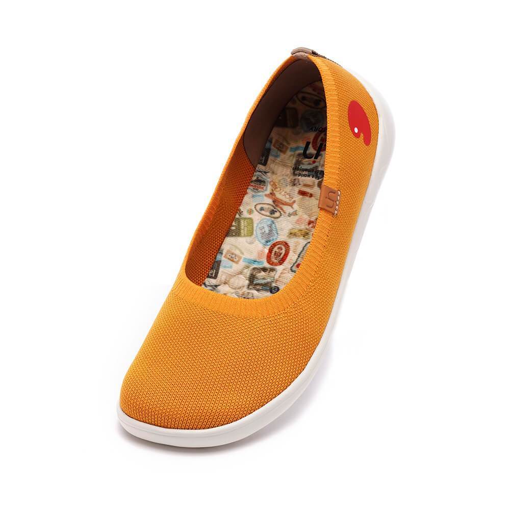 UIN Footwear Women Valencia Knitted Orange Canvas loafers